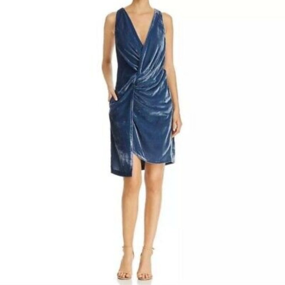 Kenneth Cole Women's Velvet Twist Front Sleeve